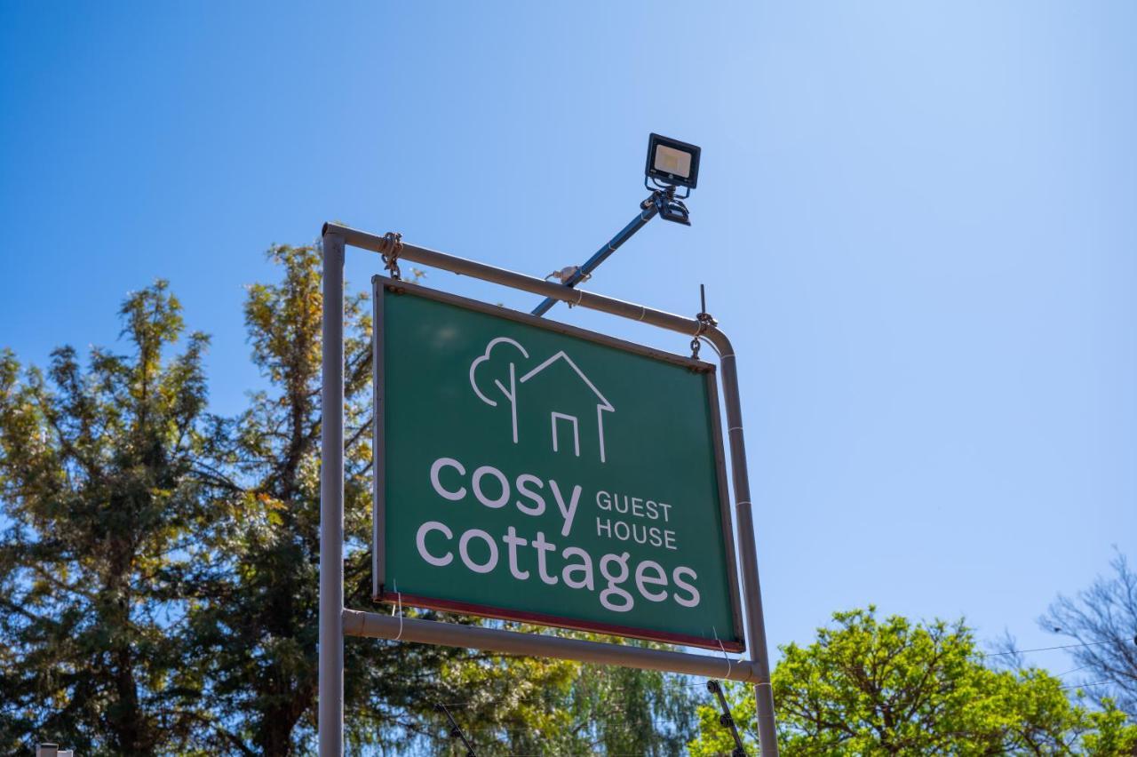 Cosy Cottages Guesthouse Потчефструм Екстериор снимка