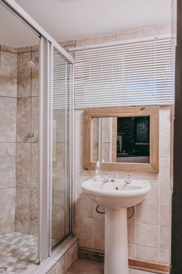 Cosy Cottages Guesthouse Потчефструм Екстериор снимка